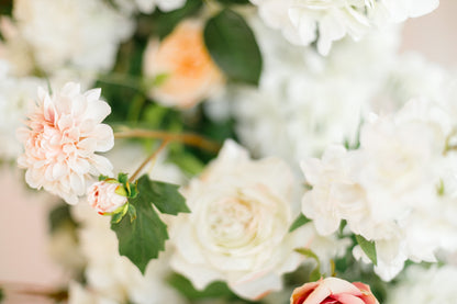 wedding floral pillars for rent