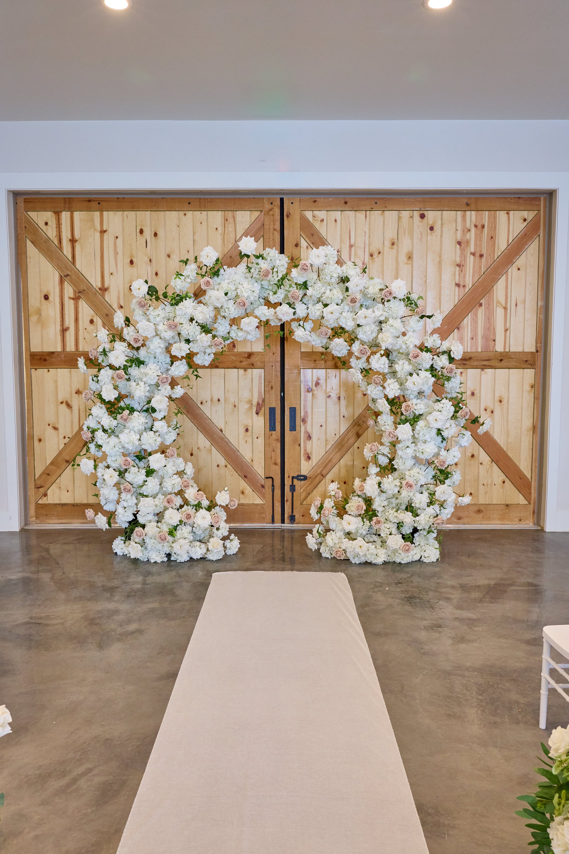 wedding rental arches